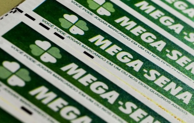 Mega-Sena acumula mais uma vez e prêmio sobe para R$ 55 milhões