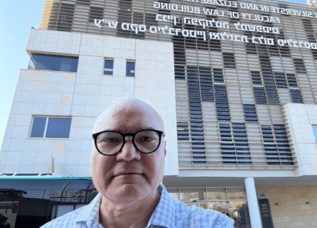 Em Israel, secretário de Natal relata tensão após ataque ao Irã; comitiva busca governo brasileiro