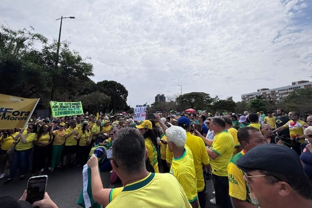 Atos em Brasília pedem ‘Fora Moraes’ e ‘Fora Lula’ no feriado de 7 de Setembro